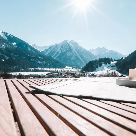 Alpenherz Chalet Elbigenalp Exterior photo